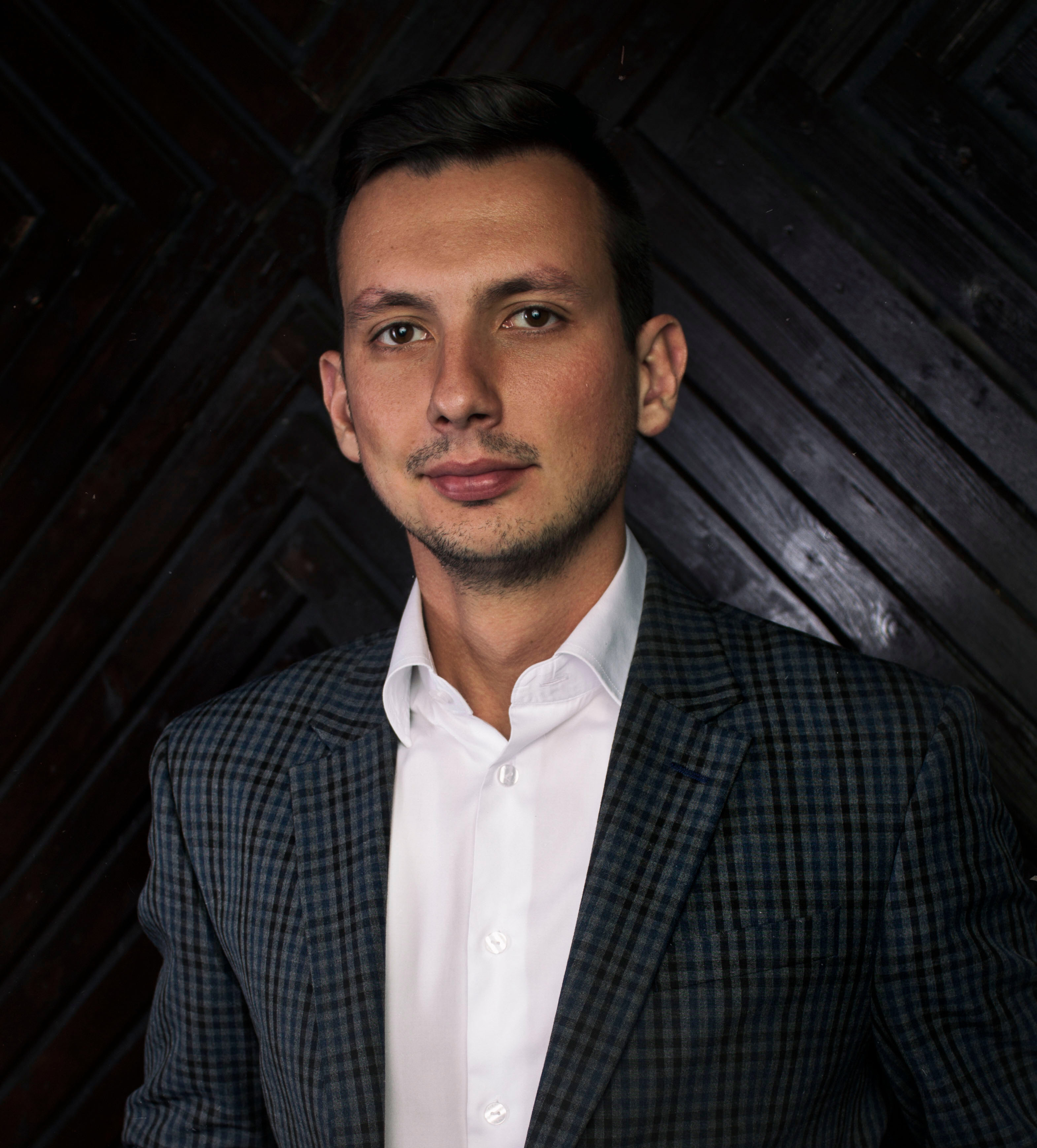 Андрей Ольшанский